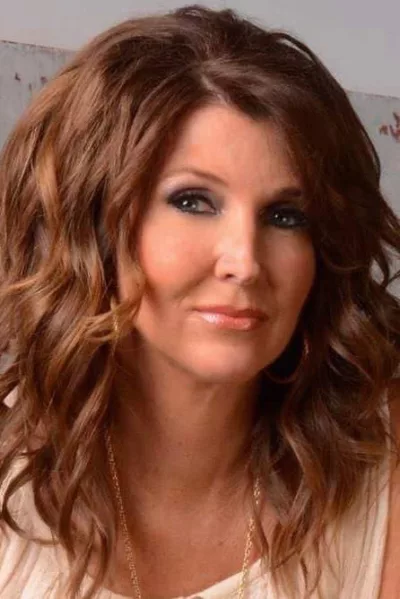 Dixie Carter-Salinas