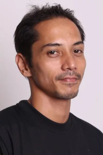 Fauzi Baadila