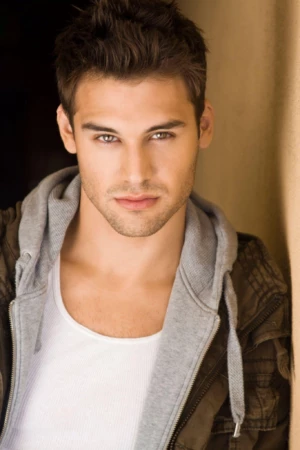 Ryan Guzman