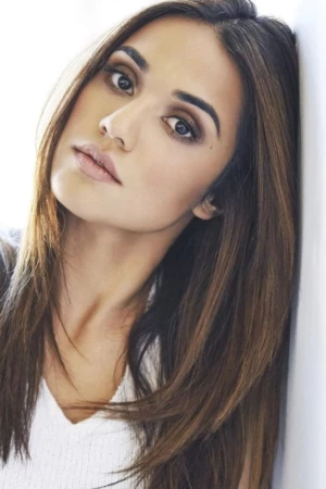 Summer Bishil