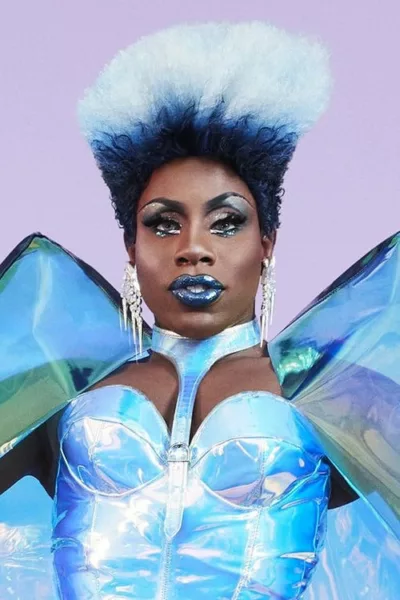 Monét X Change