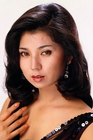 Aki Yashiro