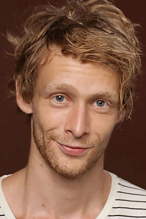 Johnny Lewis