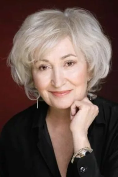 Jennifer Rhodes