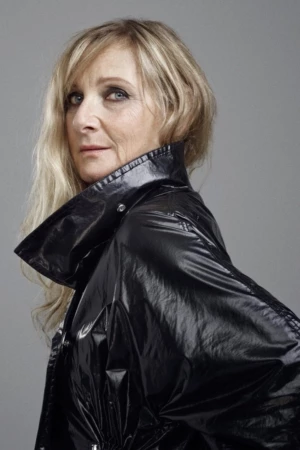 Lesley Sharp