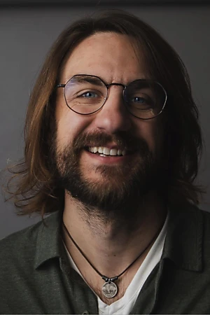 Travis Carlson