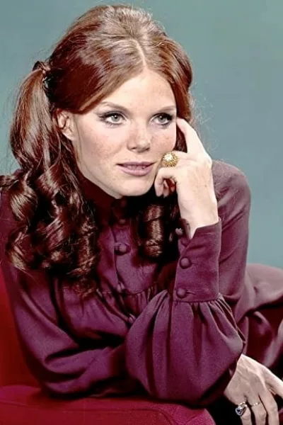 Samantha Eggar