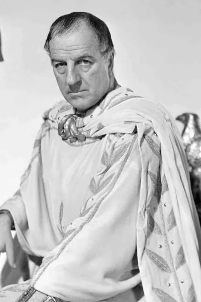 Louis Calhern