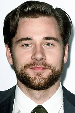 Luke Benward