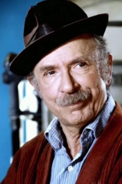 Jack Albertson