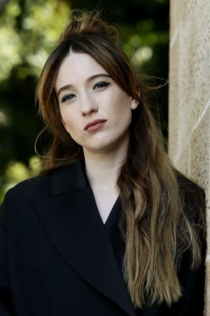 Sophie Lowe