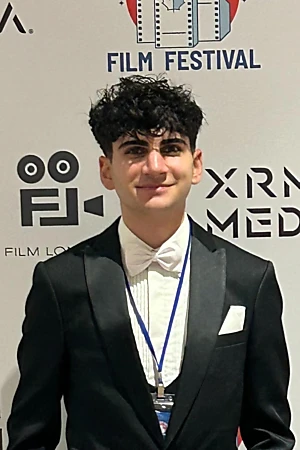 Arteen Khalatbari