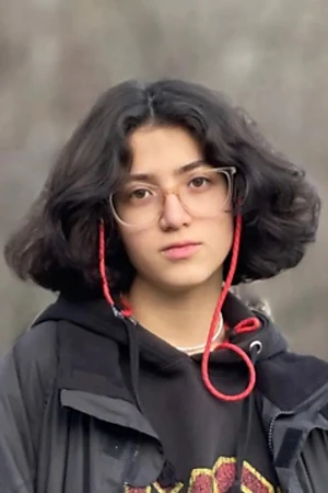 Zara Hanifeh
