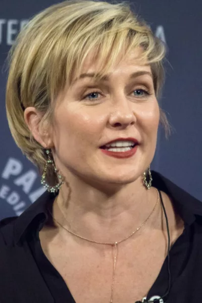 Amy Carlson