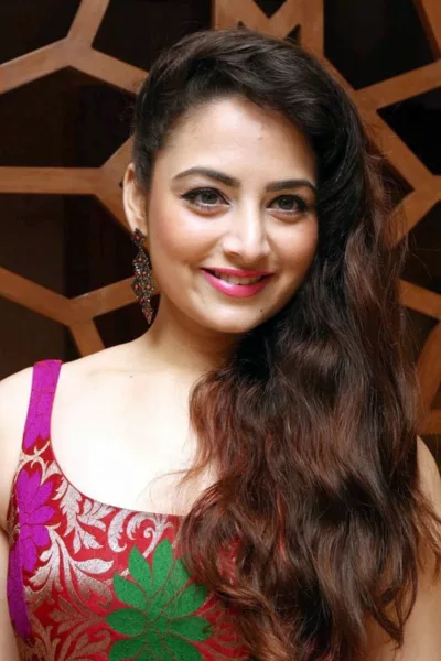 Zoya Afroz