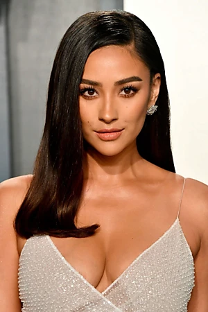 Shay Mitchell