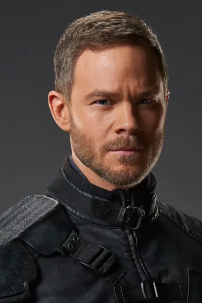 Aaron Ashmore