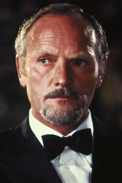 Julian Glover