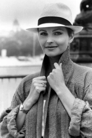 Fiona Fullerton