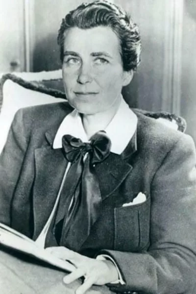 Dorothy Arzner