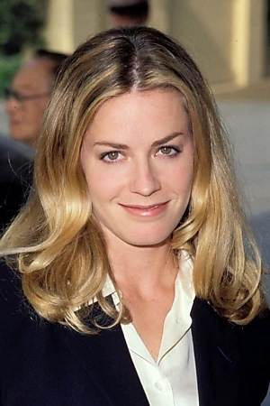 Elisabeth Shue