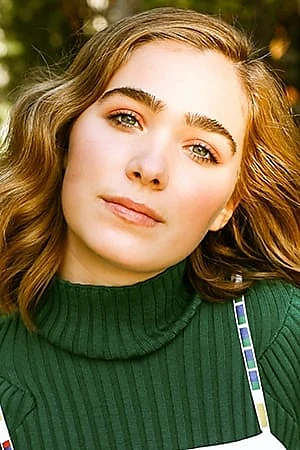 Haley Lu Richardson