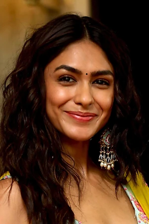 Mrunal Thakur