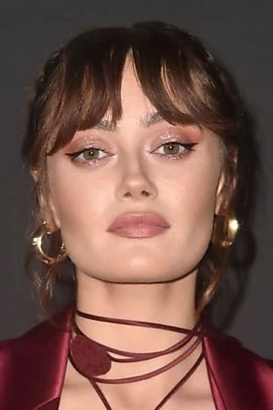 Ella Purnell