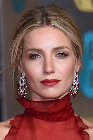 Annabelle Wallis