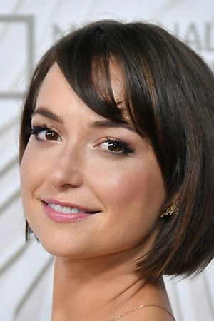 Milana Vayntrub