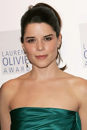 Neve Campbell