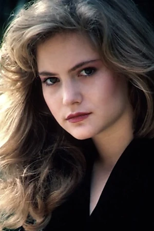 Jennifer Jason Leigh
