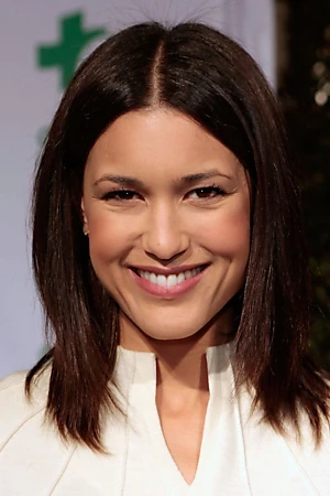 Julia Jones