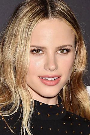 Halston Sage