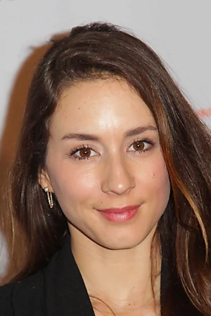 Troian Bellisario