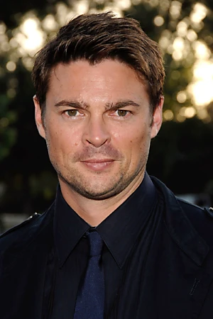 Karl Urban