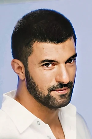 Engin Akyürek