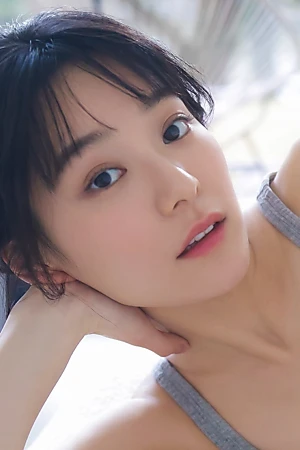 Momoko Arata