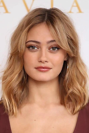 Ella Purnell