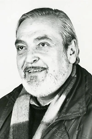 Kostas Konstantinidis