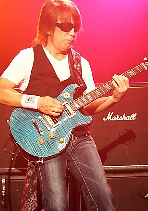 Tak Matsumoto