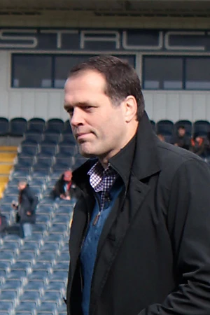 Martin Bayfield