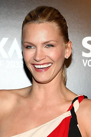 Natasha Henstridge