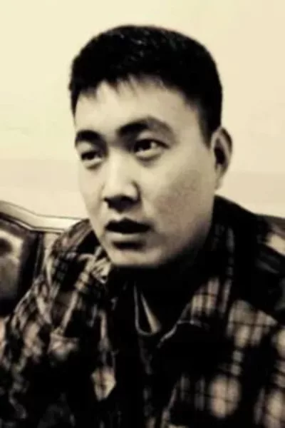 Yiqiang Zang