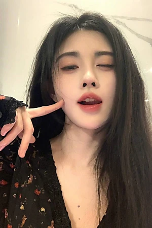 Ju Jingyi