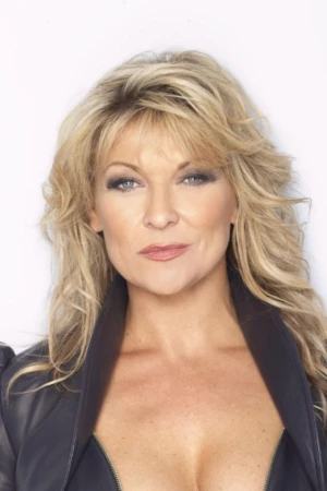 Claire King