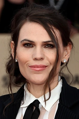 Clea DuVall