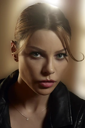 Lauren German