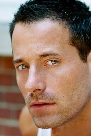 Johnny Messner