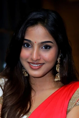 Pranavi Manukonda